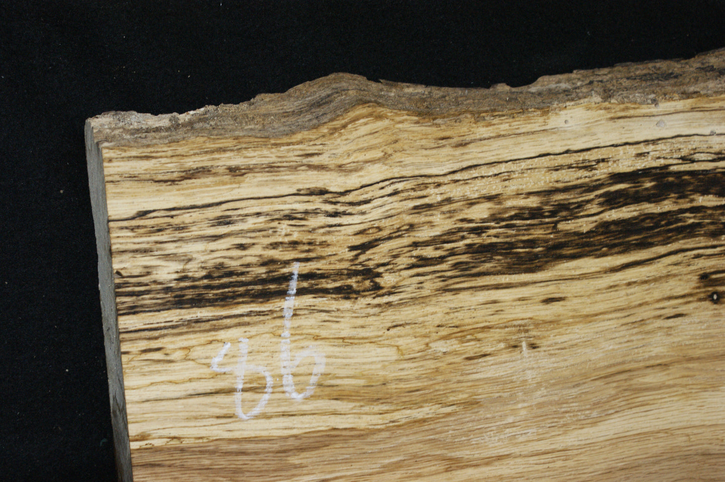 (86) SPALTED TURKEY OAK, 1000 L x 305 W x 45 D mm RUSTIC HARDWOOD, CRAFTS, SHELVING