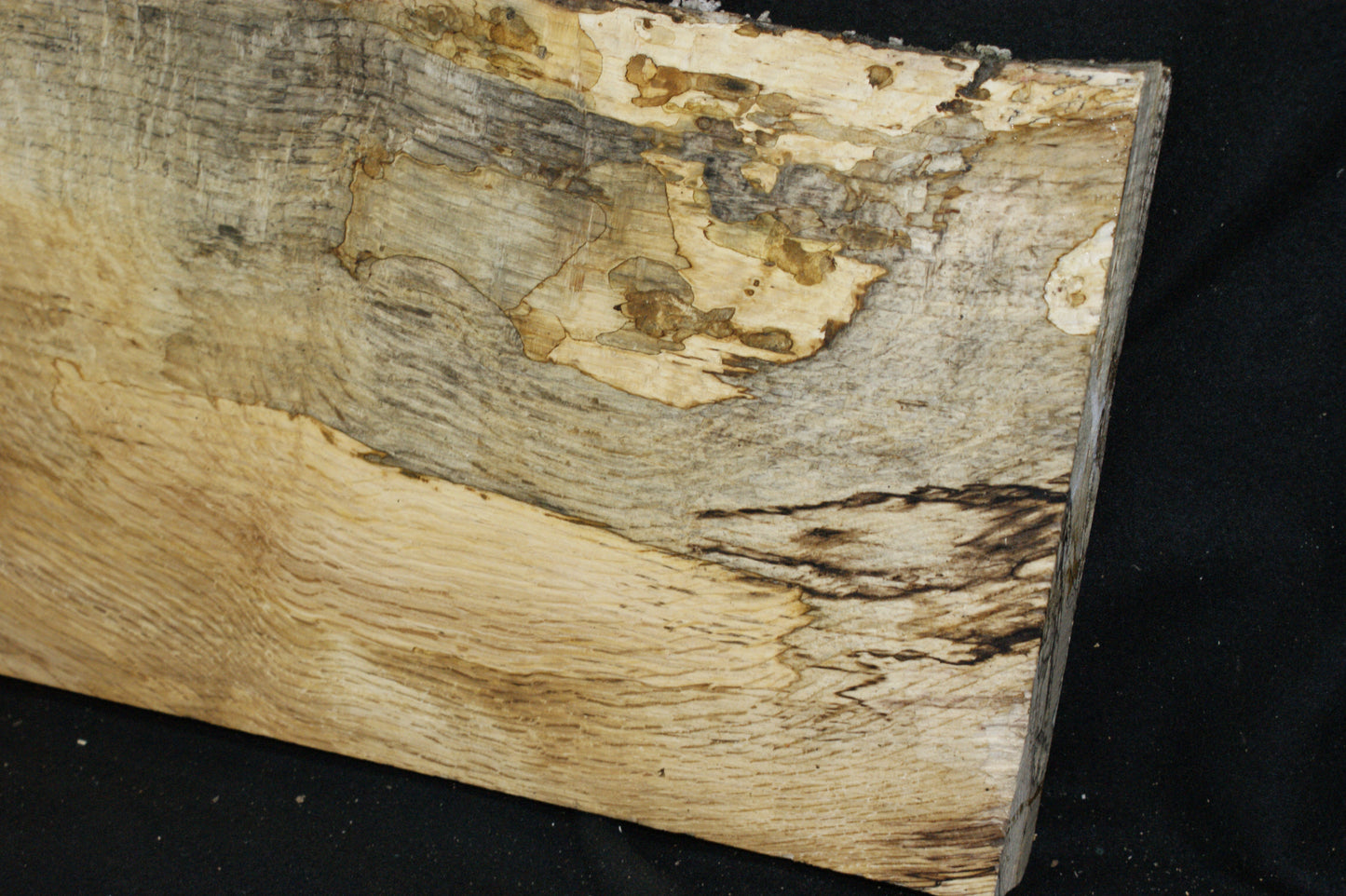 (87) SPALTED TURKEY OAK, 993 L x 317 W x 45 D mm RUSTIC HARDWOOD, CRAFTS, SHELVING