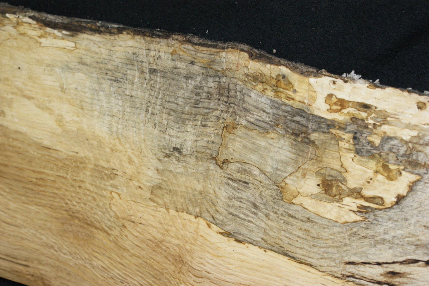 (87) SPALTED TURKEY OAK, 993 L x 317 W x 45 D mm RUSTIC HARDWOOD, CRAFTS, SHELVING