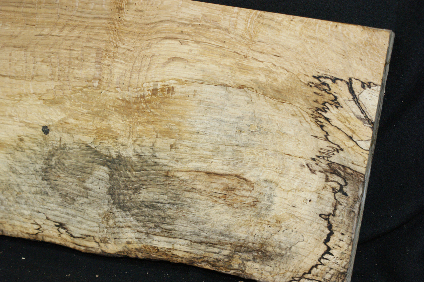 (87) SPALTED TURKEY OAK, 993 L x 317 W x 45 D mm RUSTIC HARDWOOD, CRAFTS, SHELVING