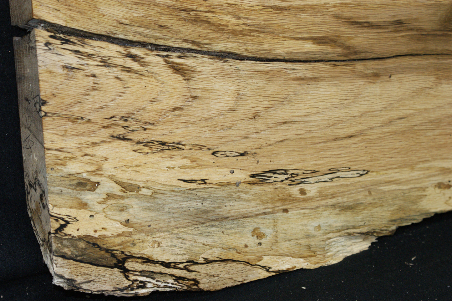 (89) SPALTED TURKEY OAK, 755 L x 255 W x 45 D mm RUSTIC HARDWOOD, CRAFTS, SHELVING