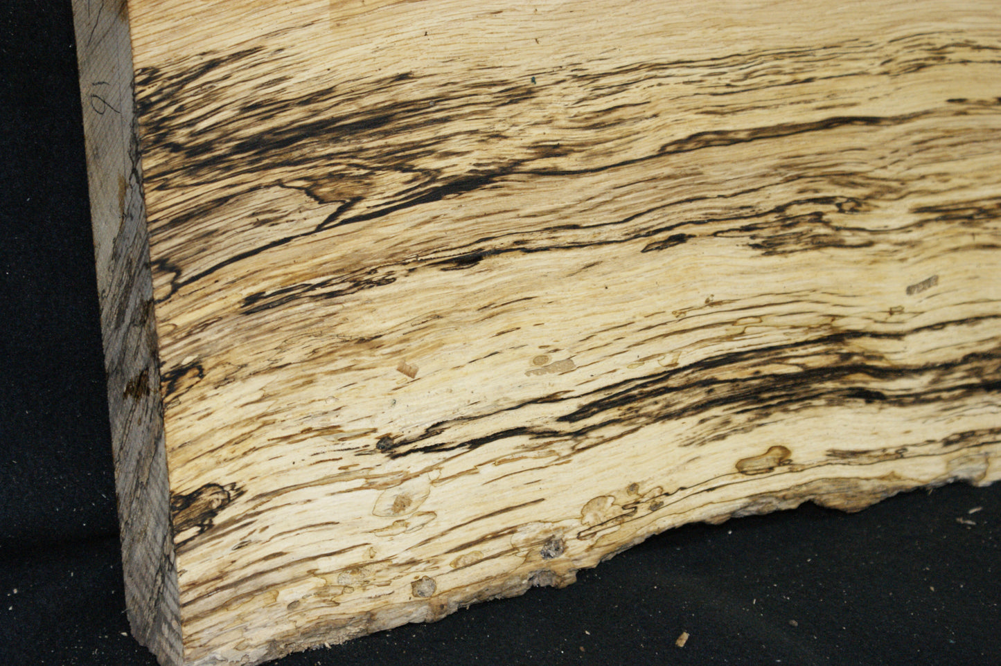 (91) SPALTED TURKEY OAK, 720  L x 280 W x 45 D mm RUSTIC HARDWOOD, CRAFTS, SHELVING