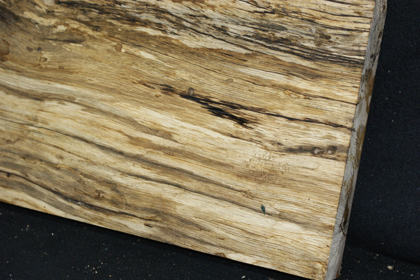 (97) SPALTED TURKEY OAK, 590 L x 275 W x 45 D mm RUSTIC HARDWOOD, CRAFTS, SHELVING