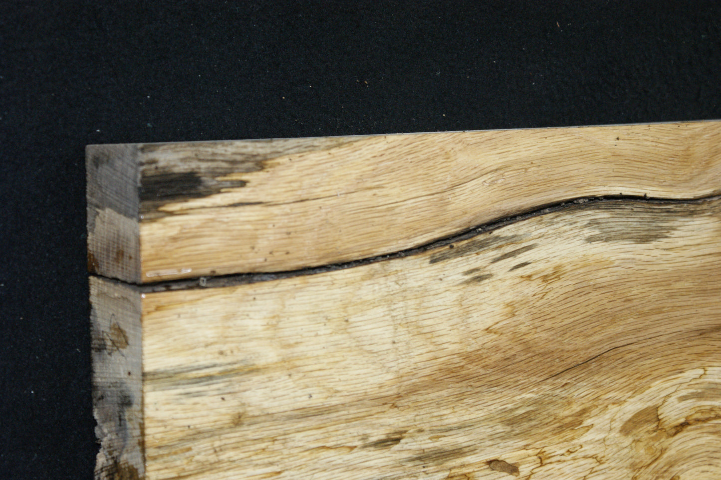 (97) SPALTED TURKEY OAK, 590 L x 275 W x 45 D mm RUSTIC HARDWOOD, CRAFTS, SHELVING