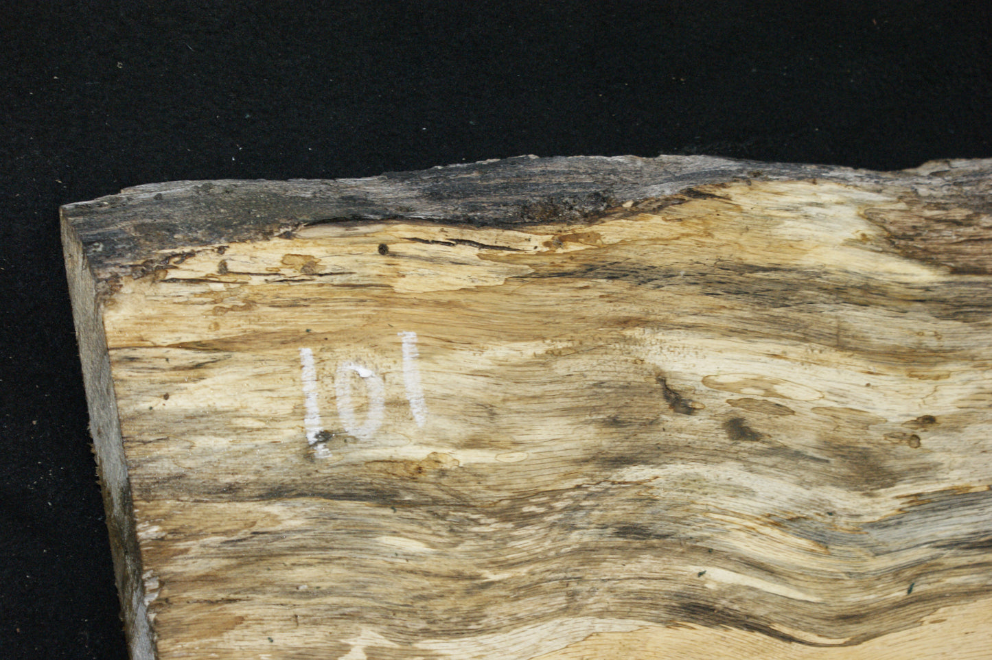 (101) SPALTED TURKEY OAK, 996 L x 275 W x 45 D mm RUSTIC HARDWOOD, CRAFTS, SHELVING