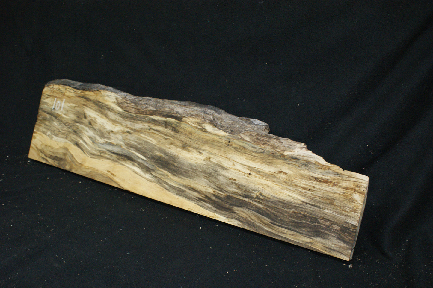 (101) SPALTED TURKEY OAK, 996 L x 275 W x 45 D mm RUSTIC HARDWOOD, CRAFTS, SHELVING