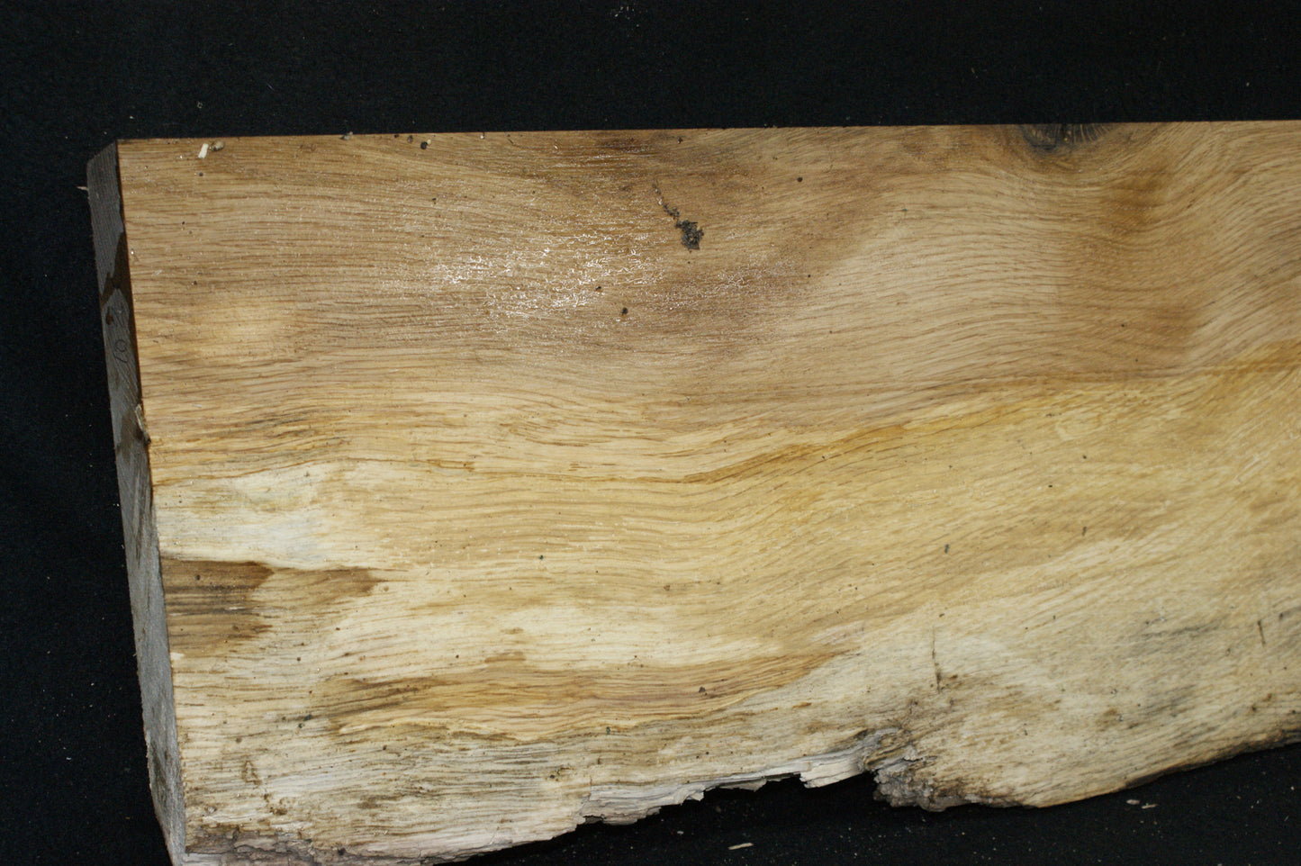 (102) SPALTED TURKEY OAK, 1015 L x 288 W x 45 D mm RUSTIC HARDWOOD, CRAFTS, SHELVING