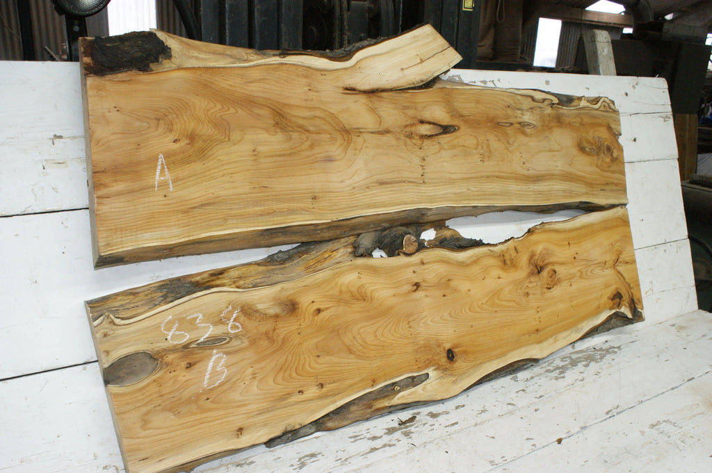 English Yew Resin Table Set 1205 L x 720 W x 45 D (mm)      (838) Yew
