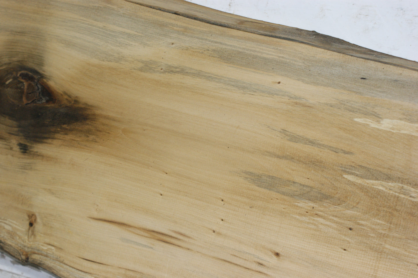 Lime for woodcarving 1110 L x 390 W x 41 D (mm)    (839)