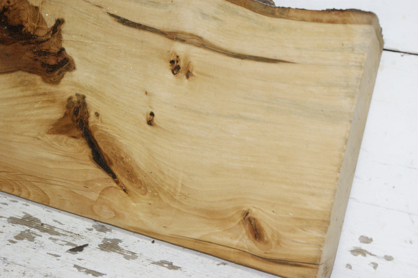 Lime for woodcarving 563 L x 261 W x 36 D (mm)    (840)