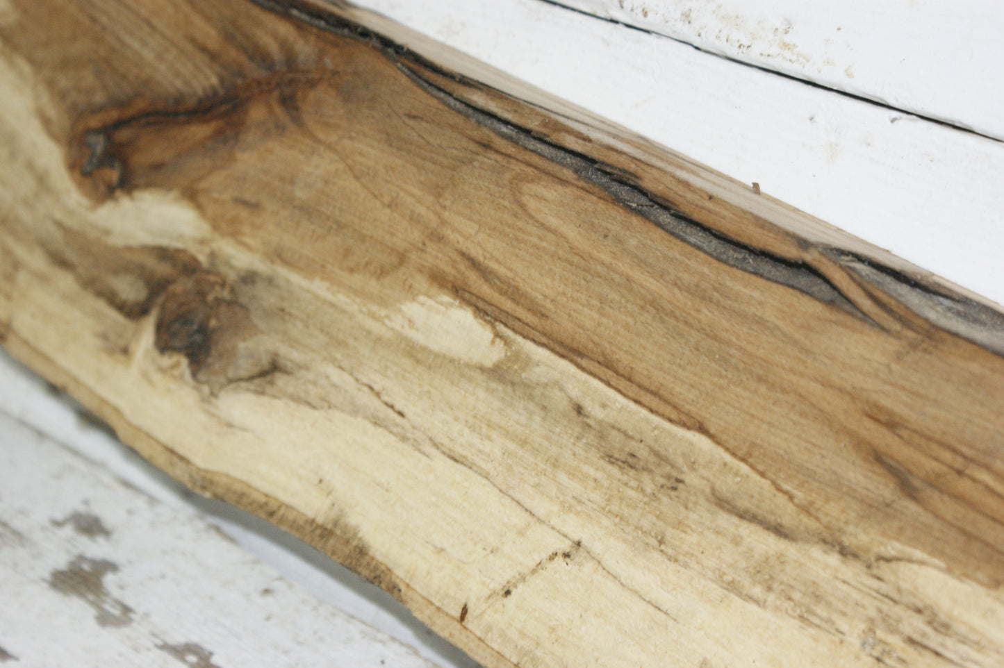 Spalted Beech 1130 L x 221 W x 37 D (mm)    (849)