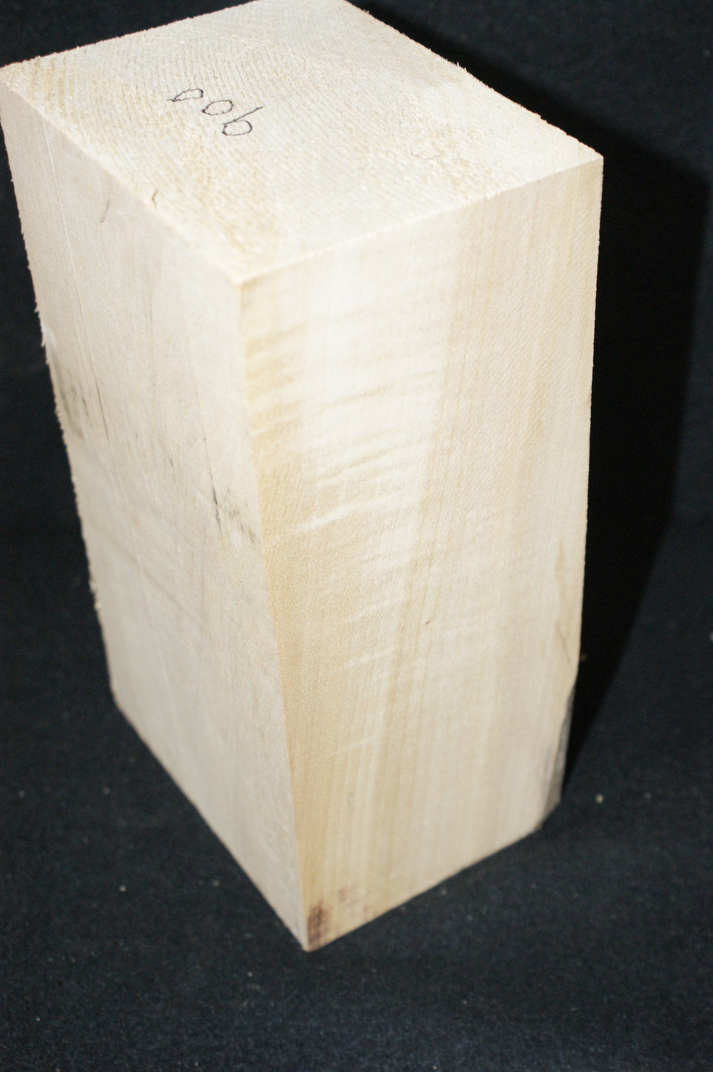 Lime block  for woodcarving & sculpting 205 L x 114 W x 87 D (mm)    (900)