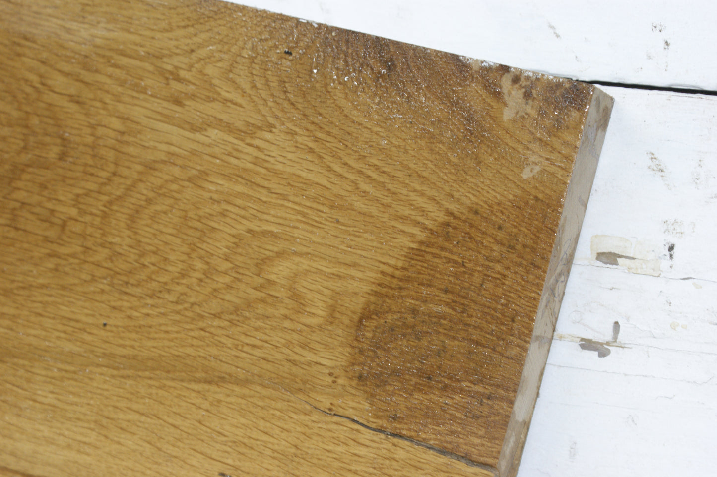 OAK HARDWOOD PLANK, CRAFTS, SHELVING  965 L x 293 W x 37 D mm (933)