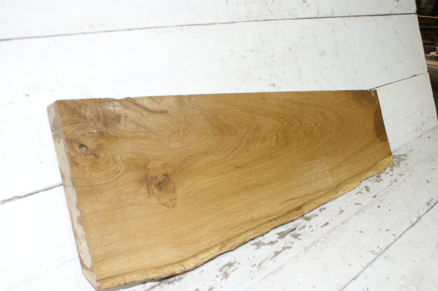 OAK HARDWOOD PLANK, CRAFTS, SHELVING  965 L x 293 W x 37 D mm (933)