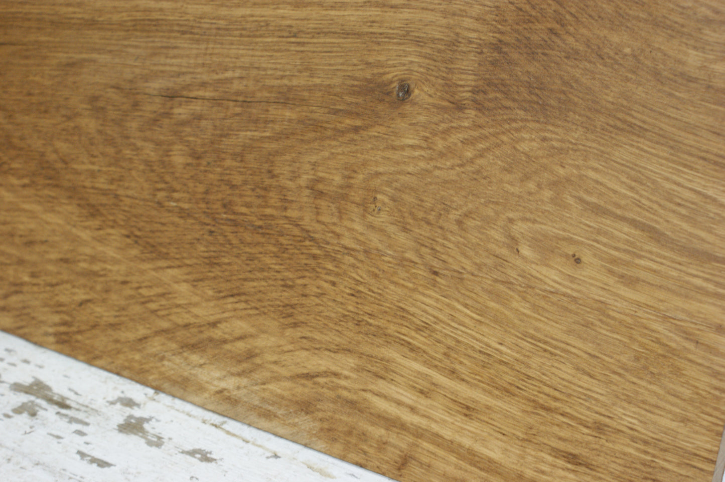 BROWN OAK HARDWOOD PLANK, CRAFTS, SHELVING  903 L x 393 W x 18 D mm (934)