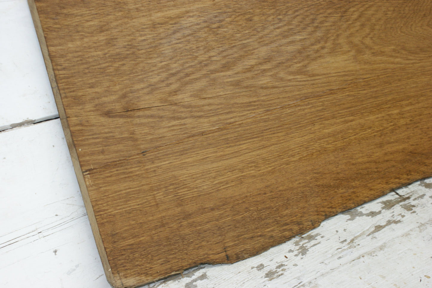 BROWN OAK HARDWOOD PLANK, CRAFTS, SHELVING  903 L x 393 W x 18 D mm (934)