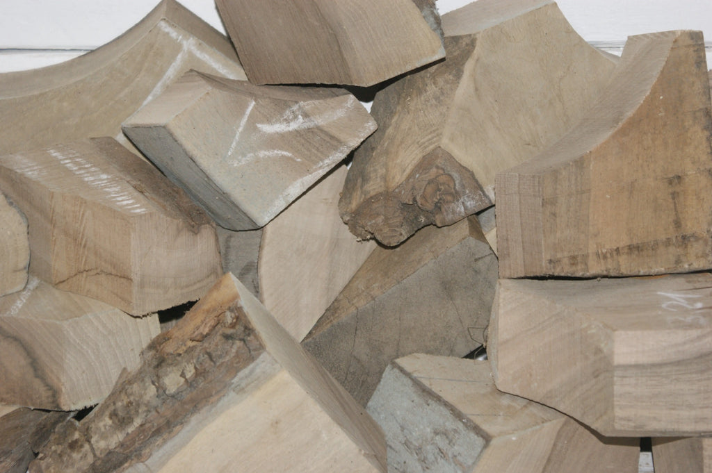Lucky Dip Box, 10 kg Walnut off cuts🍀(126) Treecycling uk