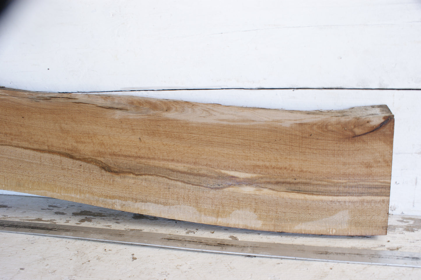 (457) SPALTED BEECH, HARDWOOD 950 L x 196 - 156 W x 37 D (mm)