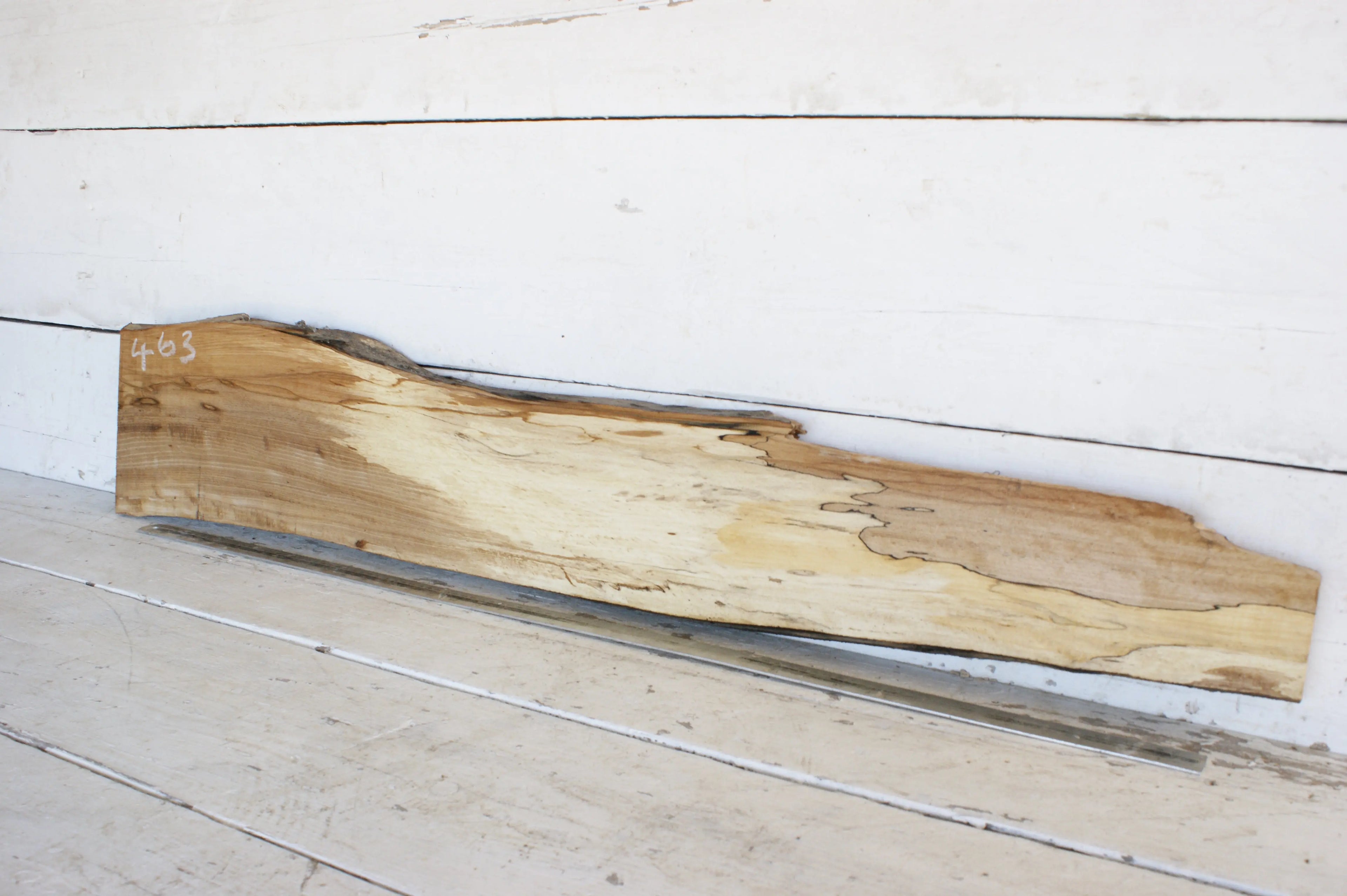 (463) SPALTED BEECH, HARDWOOD 1157 L x 202 - 91 W x 37 D (mm) SPALTED BEECH