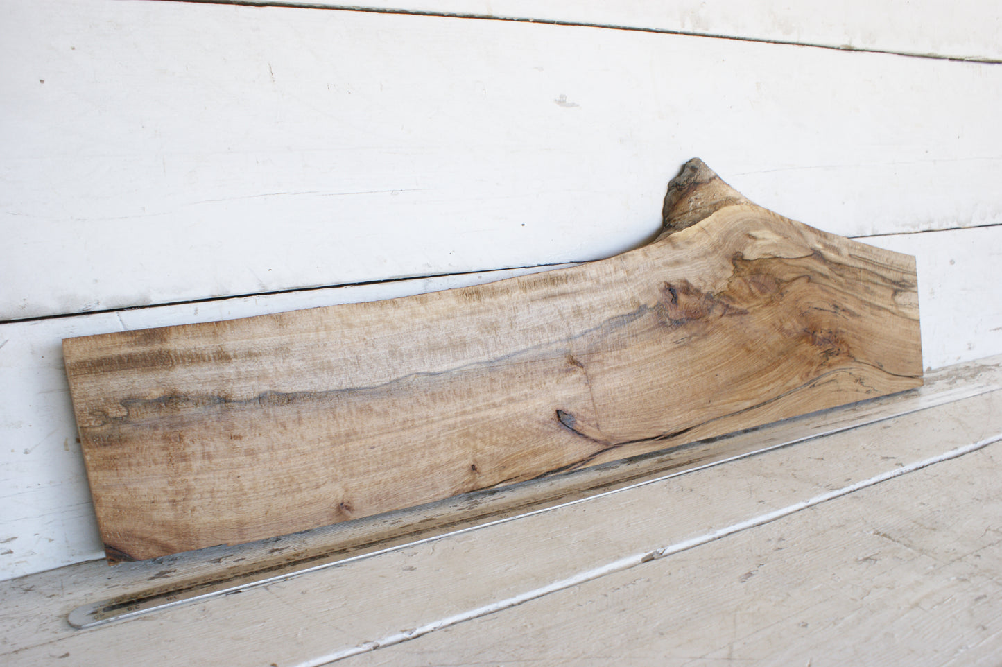 (466) SPALTED BEECH, HARDWOOD 925 L x 226 - 161 W x 37 D (mm)