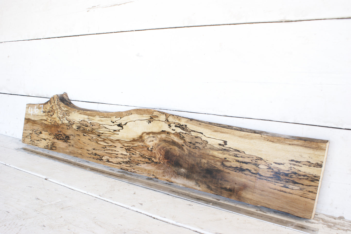 (467) SPALTED BEECH, HARDWOOD 1044 L x 196 - 155 W x 37 D (mm)