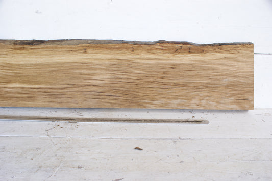 (481) AIR DRIED ENGLISH OAK, HARD WOOD 909 L x 354 - 331 W x 42 D (mm)