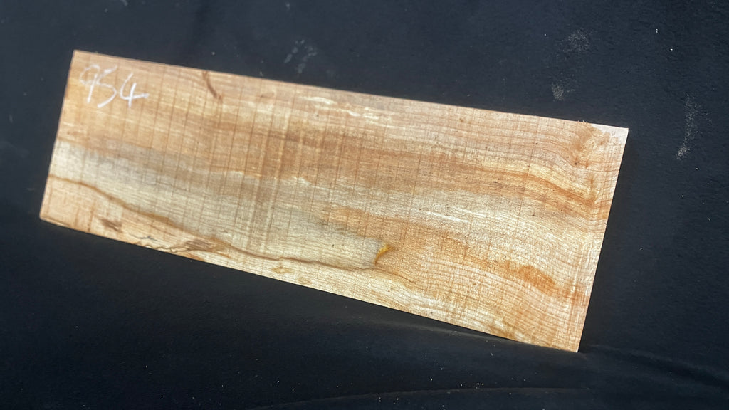 Sycamore tone wood, craft wood 621 L x 207 W x 20 D (mm)    (954)