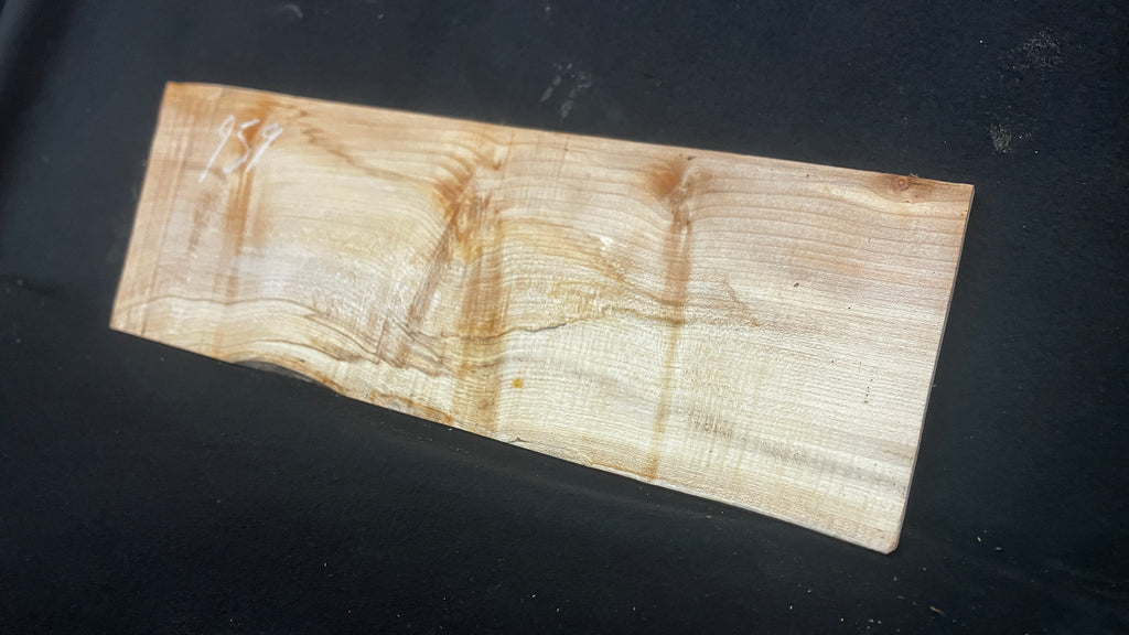 Sycamore tone wood, craft wood 615 L x 207 W x 17 D (mm)    (959)