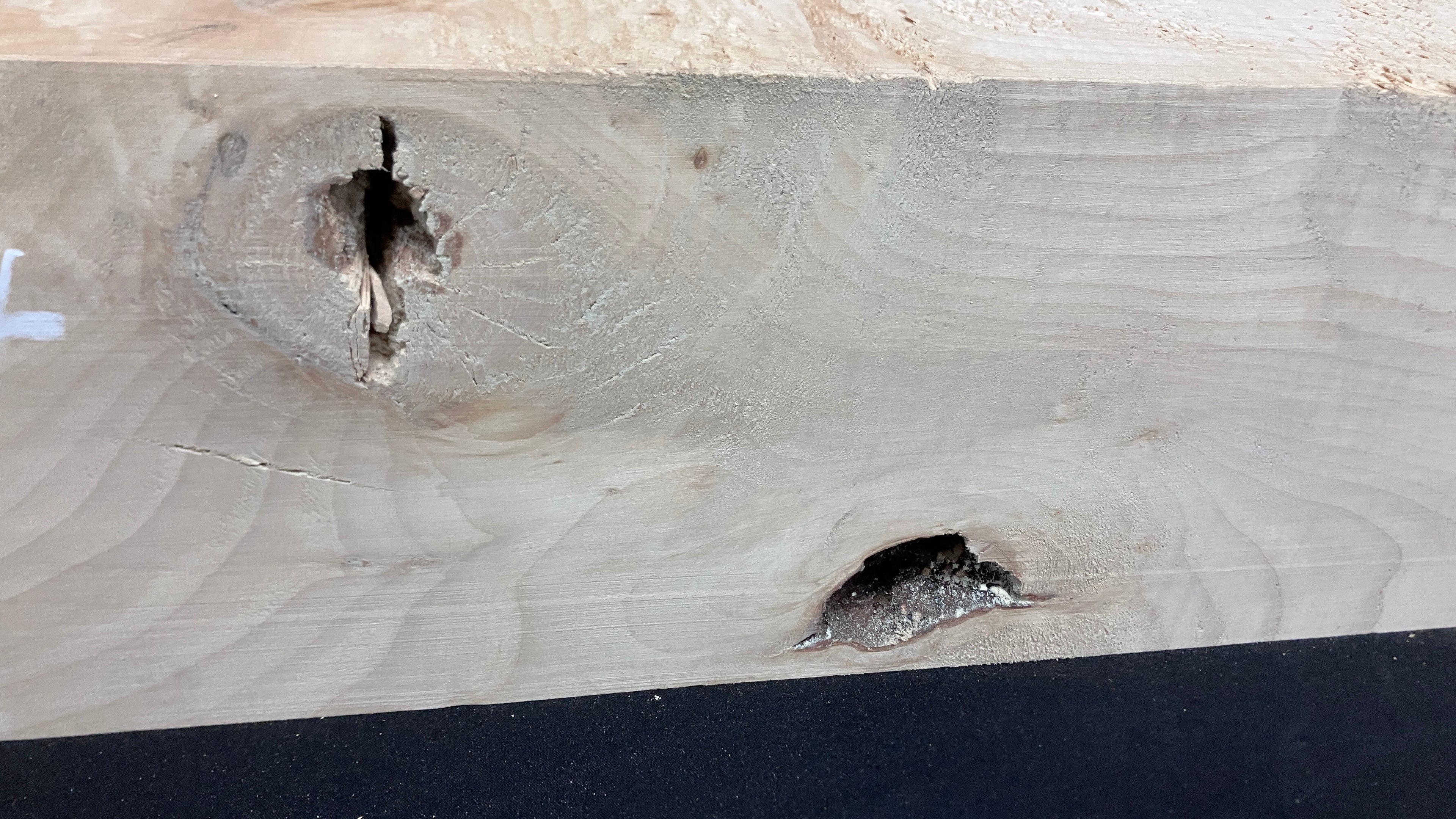 Lime block, mantle piece 1080 L x 154 W x 89 D (mm)    (894)