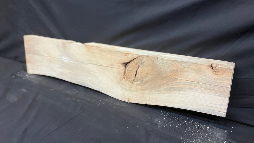 Lime block, mantle piece 1018 L x 210 W x 83 D (mm)    (895)