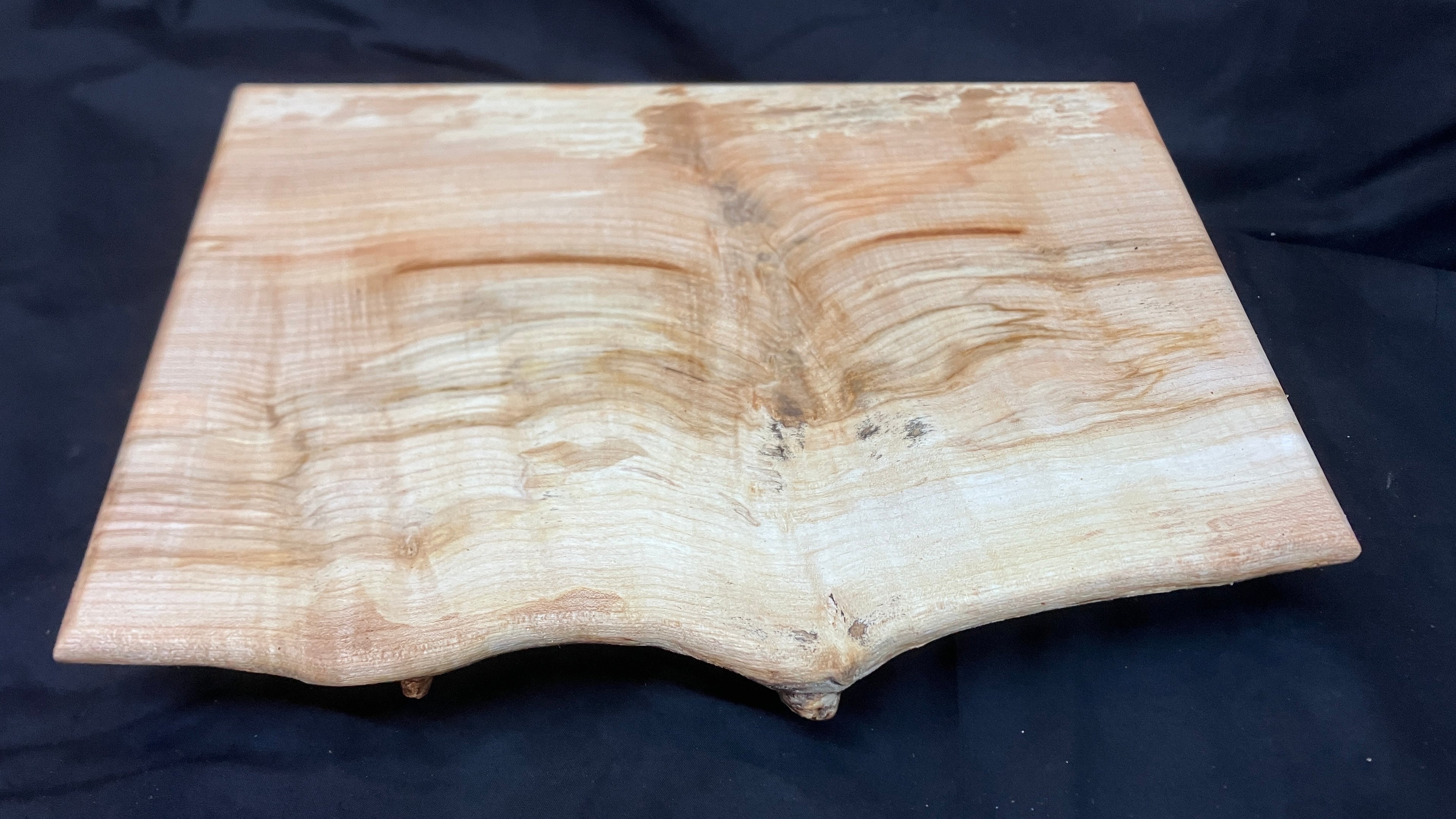 Chopping Board, chunky sycamore wooden medium size       (198)