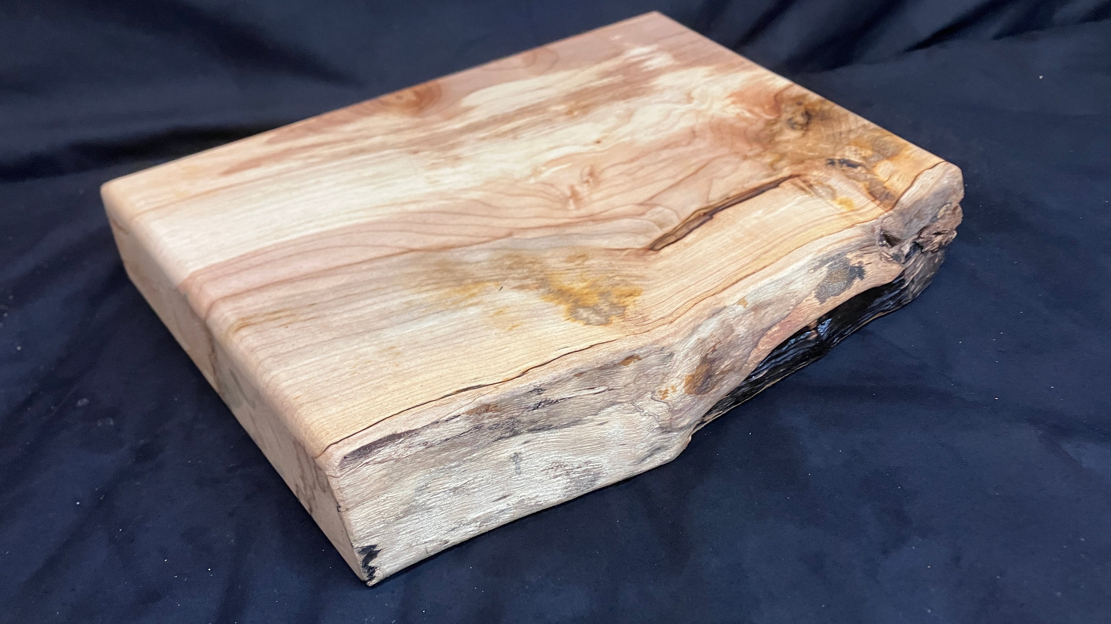 Chopping Board, chunky sycamore wooden medium size       (203)