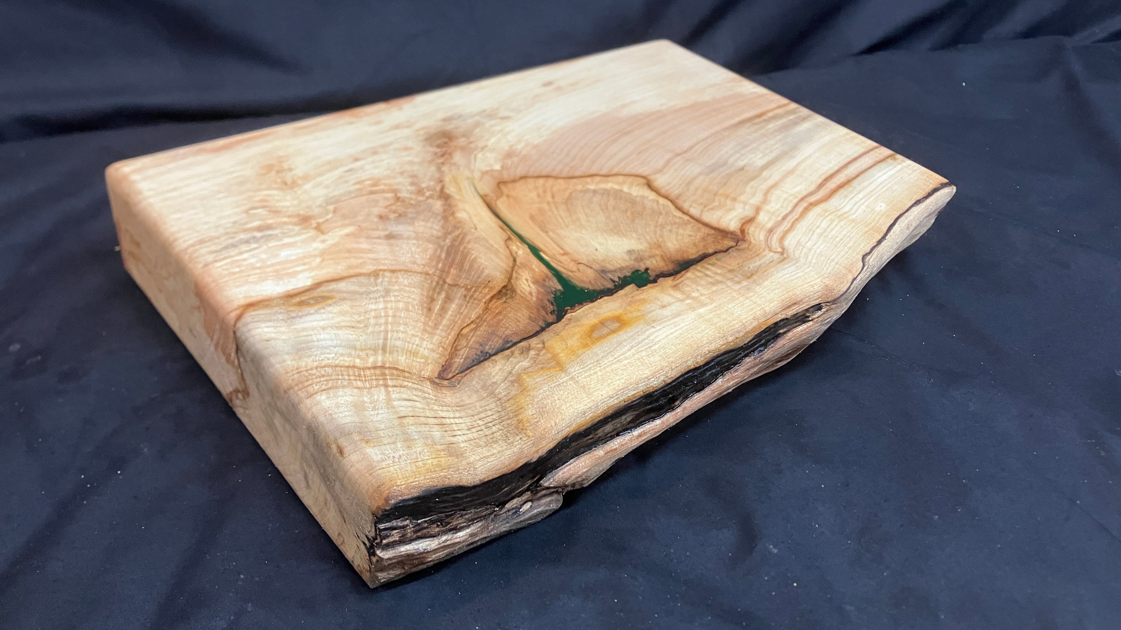 Chopping Board, chunky sycamore wooden medium size       (203)