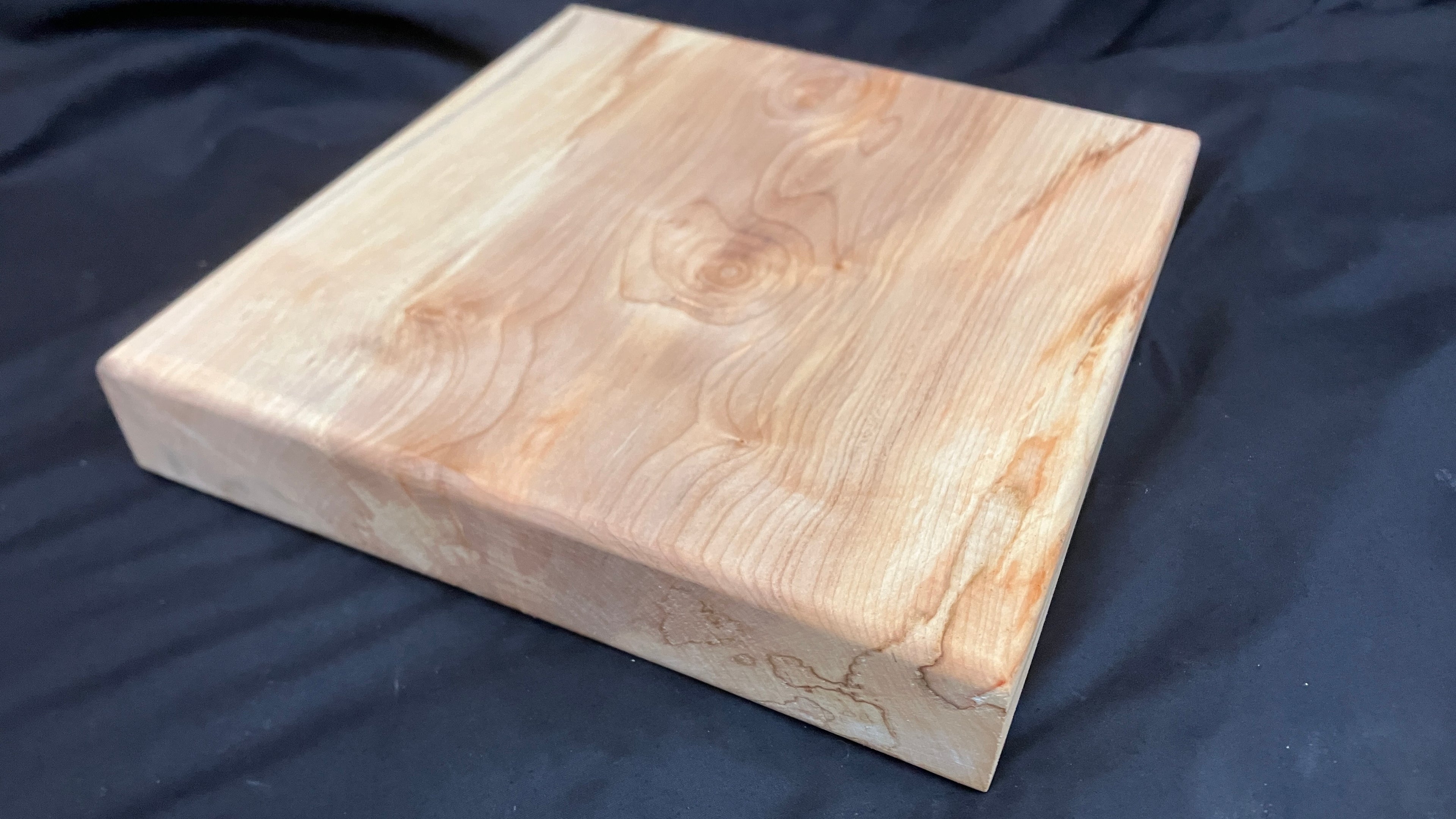 Chopping Board, chunky sycamore wooden medium size       (204)