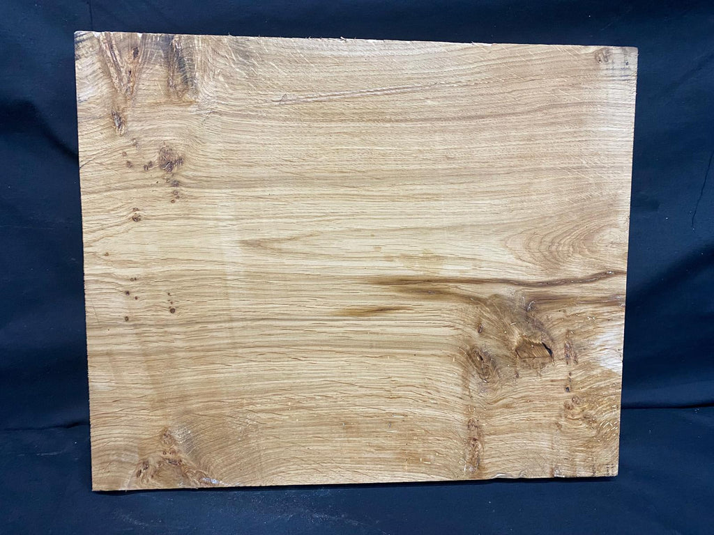 OAK HARDWOOD PLANK, CRAFTS, SHELVING  467 L x 382 W x 40 D mm (131)