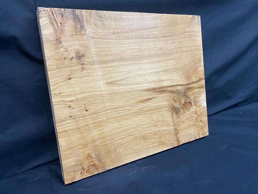 OAK HARDWOOD PLANK, CRAFTS, SHELVING  467 L x 382 W x 40 D mm (131)