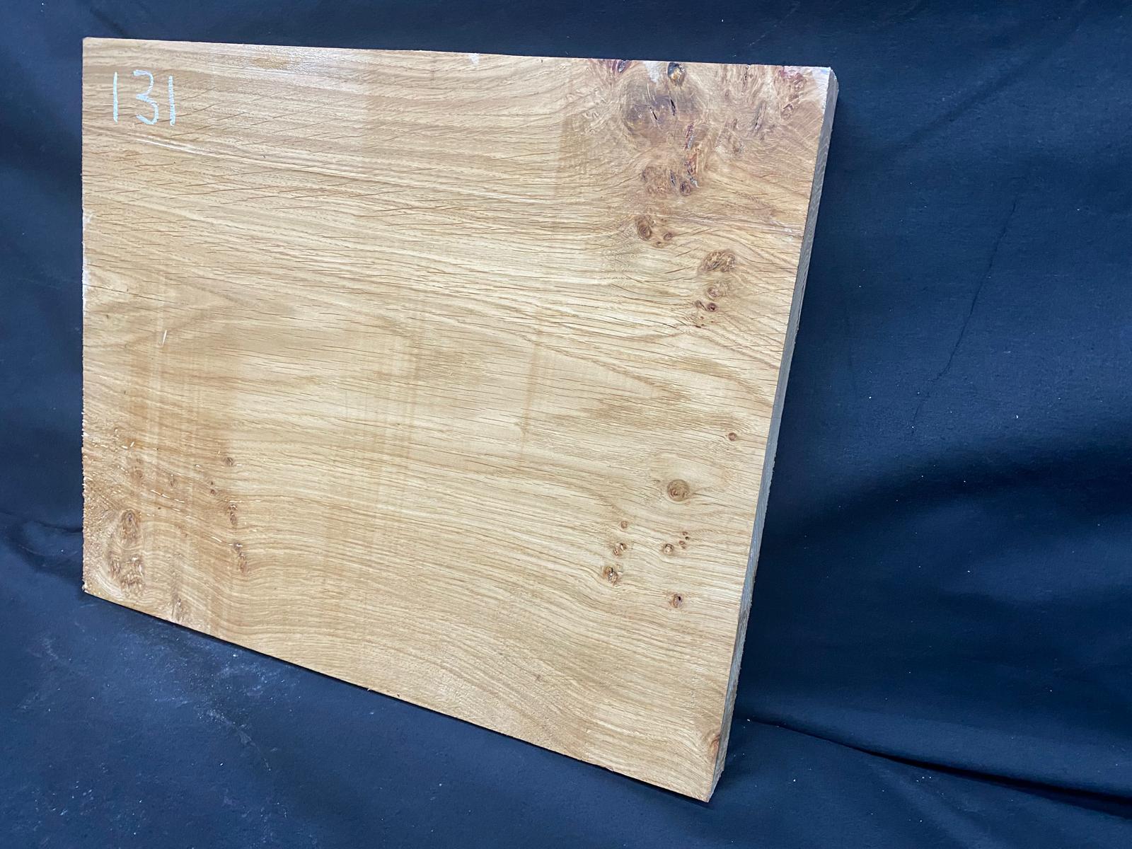 OAK HARDWOOD PLANK, CRAFTS, SHELVING  467 L x 382 W x 40 D mm (131)