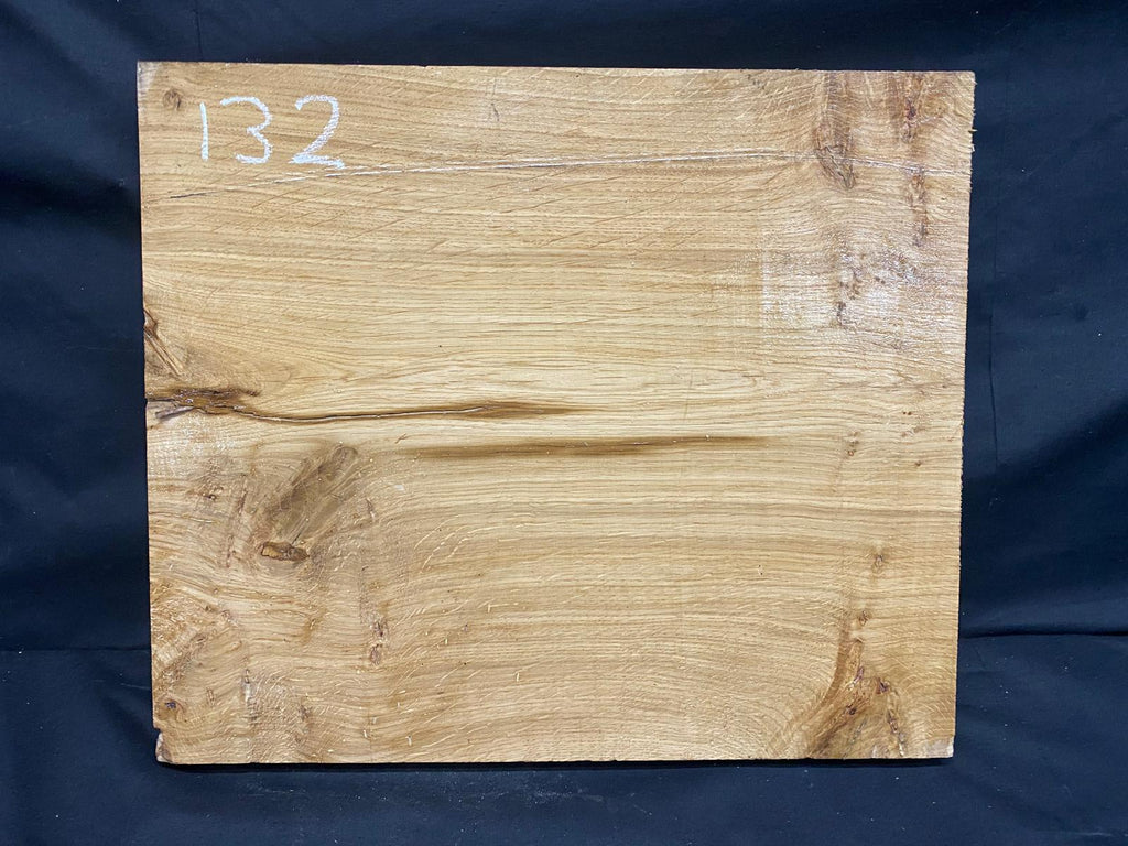 OAK HARDWOOD PLANK, CRAFTS, SHELVING  450 L x 382 W x 40 D mm (132)