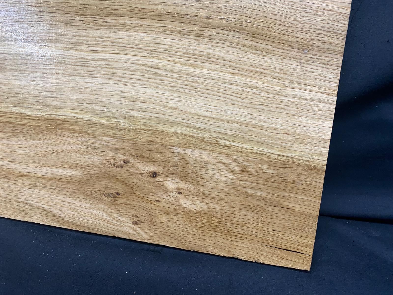 OAK HARDWOOD PLANK, CRAFTS, SHELVING  571 L x 306 W x 23 D mm (133)