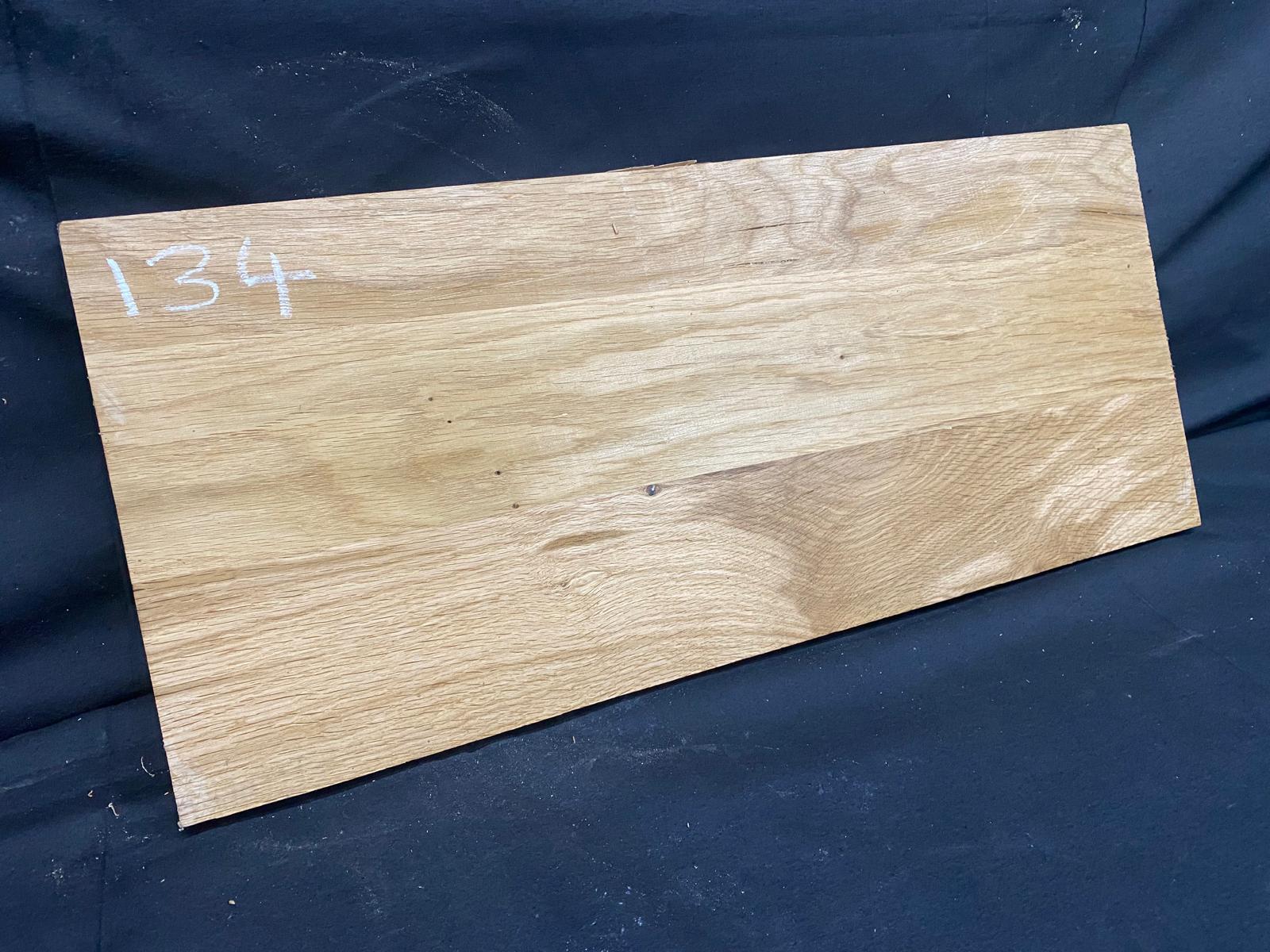 OAK HARDWOOD PLANK, CRAFTS, SHELVING  567 L x 243 W x 23 D mm (134)