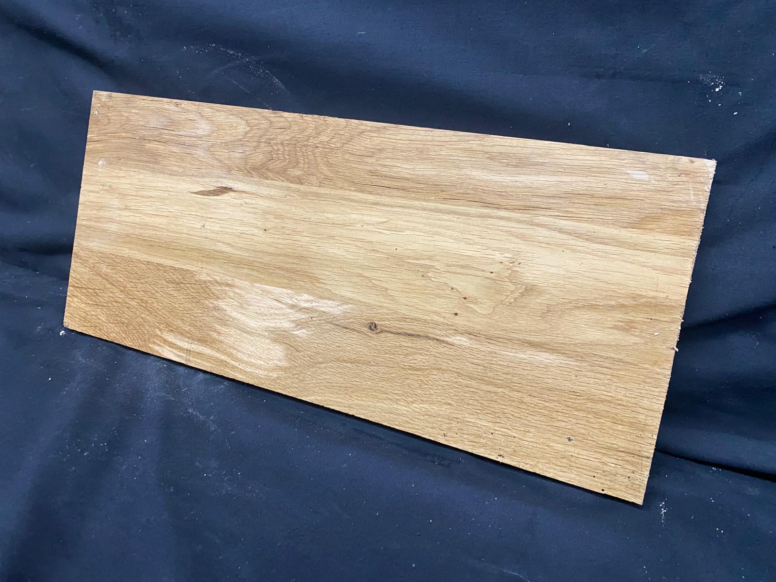 OAK HARDWOOD PLANK, CRAFTS, SHELVING  567 L x 243 W x 23 D mm (134)
