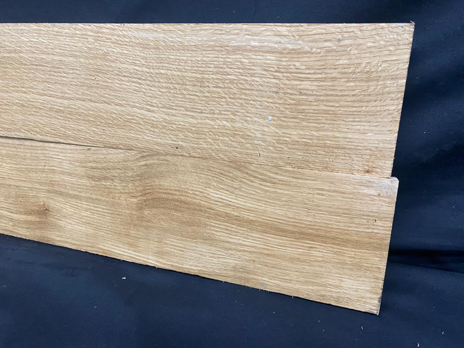 x2 OAK HARDWOOD THRESHOLDS, 781 L x 120 W x 20 D mm (135)