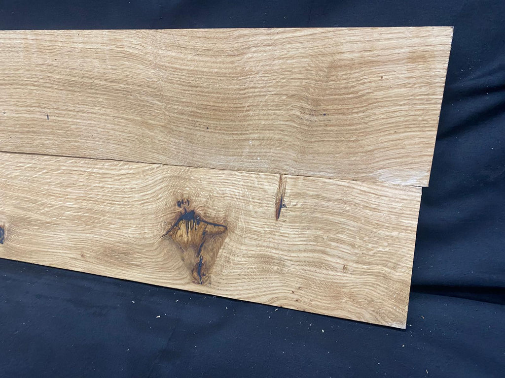 x2 OAK HARDWOOD THRESHOLDS, 781 L x 120 W x 20 D mm (135)