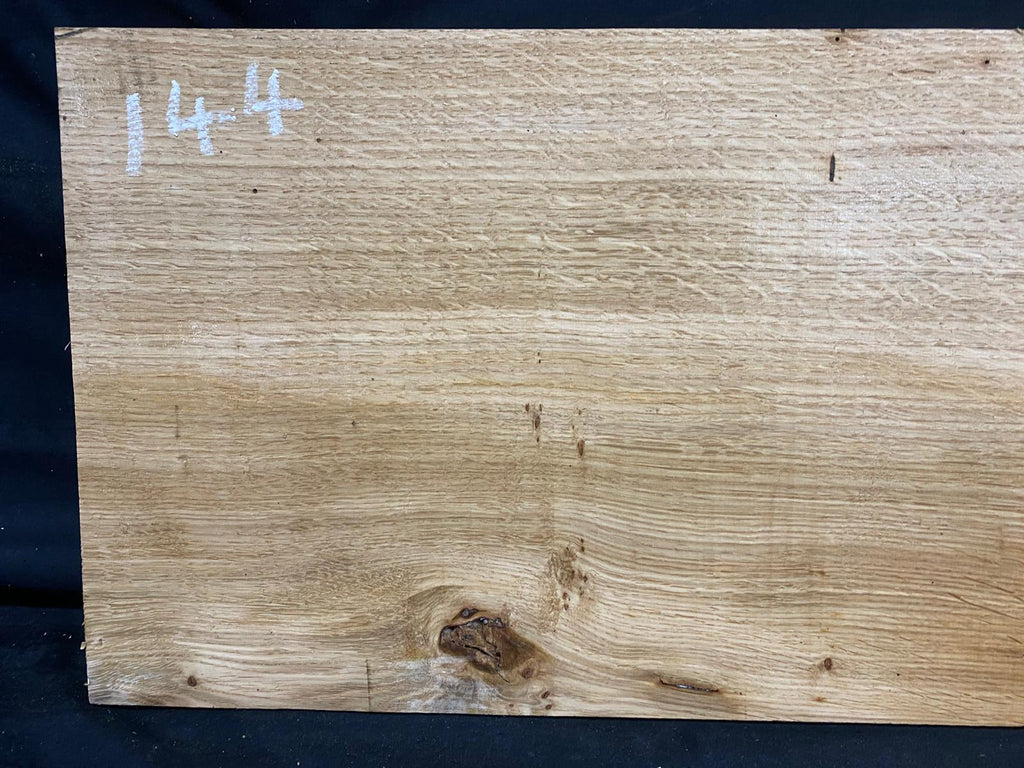 OAK HARDWOOD SHELVING, TIMBER, WOOD, 830 L x 297 W x 22 D mm (144)