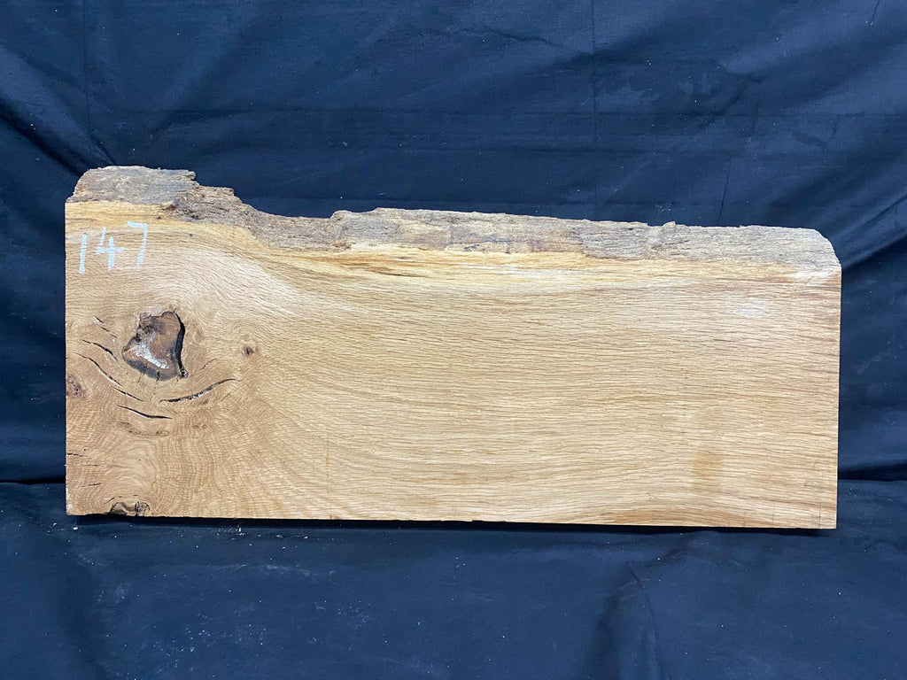 OAK HARDWOOD TIMBER, WOOD, PLANKS 671 L x 314 W x 47 D mm (147)