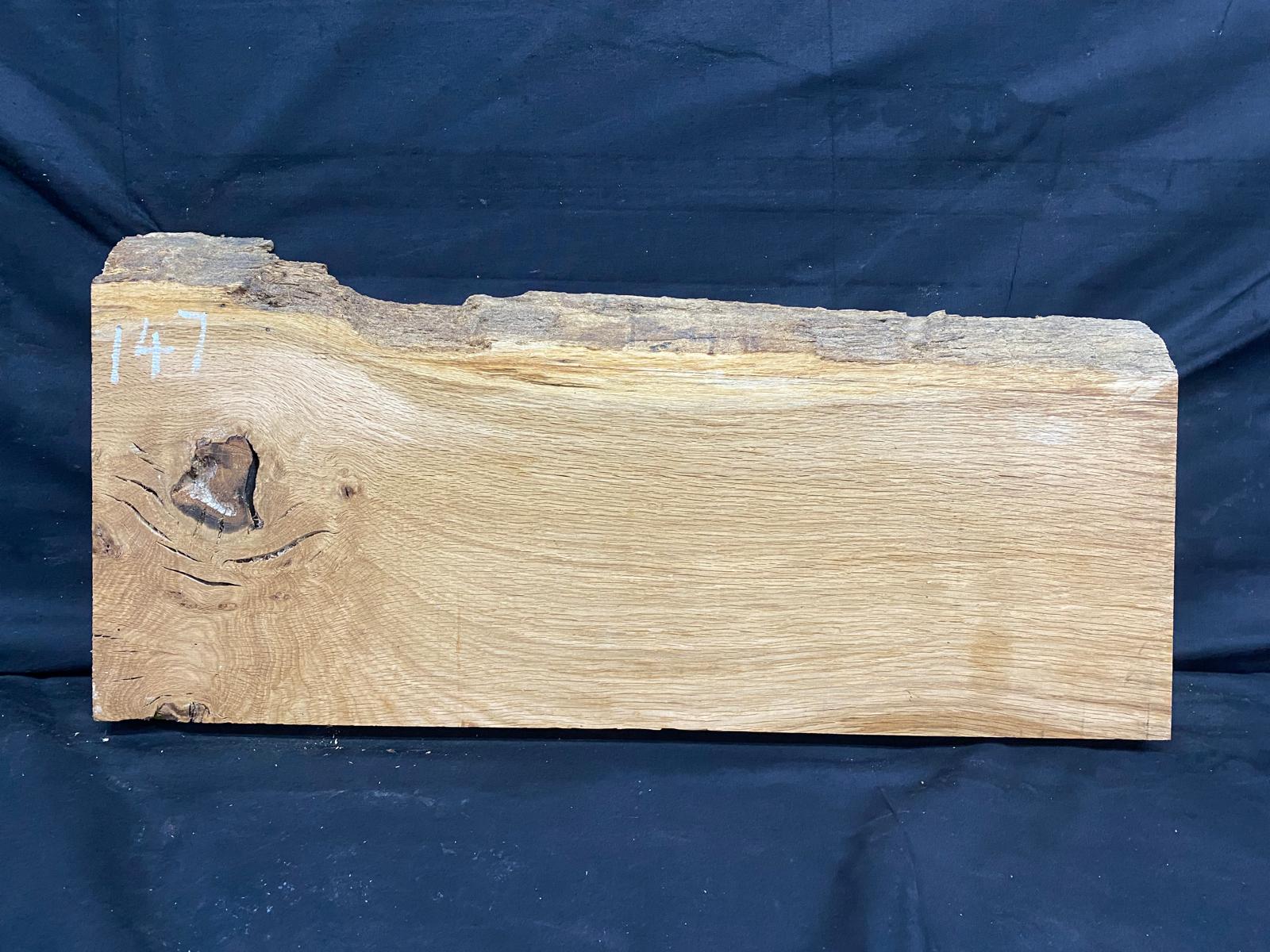 OAK HARDWOOD TIMBER, WOOD, PLANKS 671 L x 314 W x 47 D mm (147)