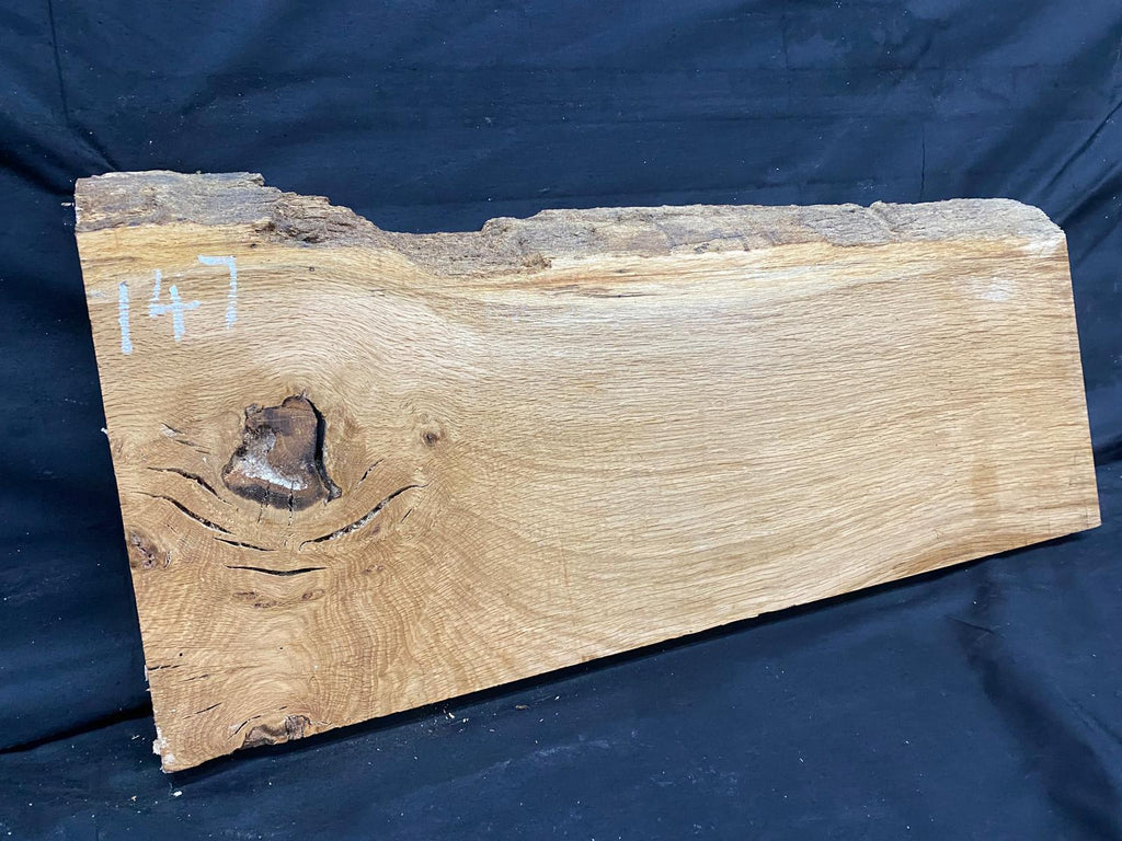 OAK HARDWOOD TIMBER, WOOD, PLANKS 671 L x 314 W x 47 D mm (147)