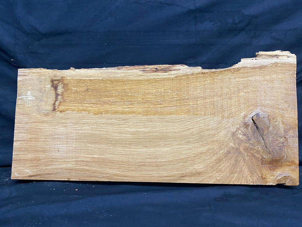 OAK HARDWOOD TIMBER, WOOD, PLANKS 671 L x 314 W x 47 D mm (147)