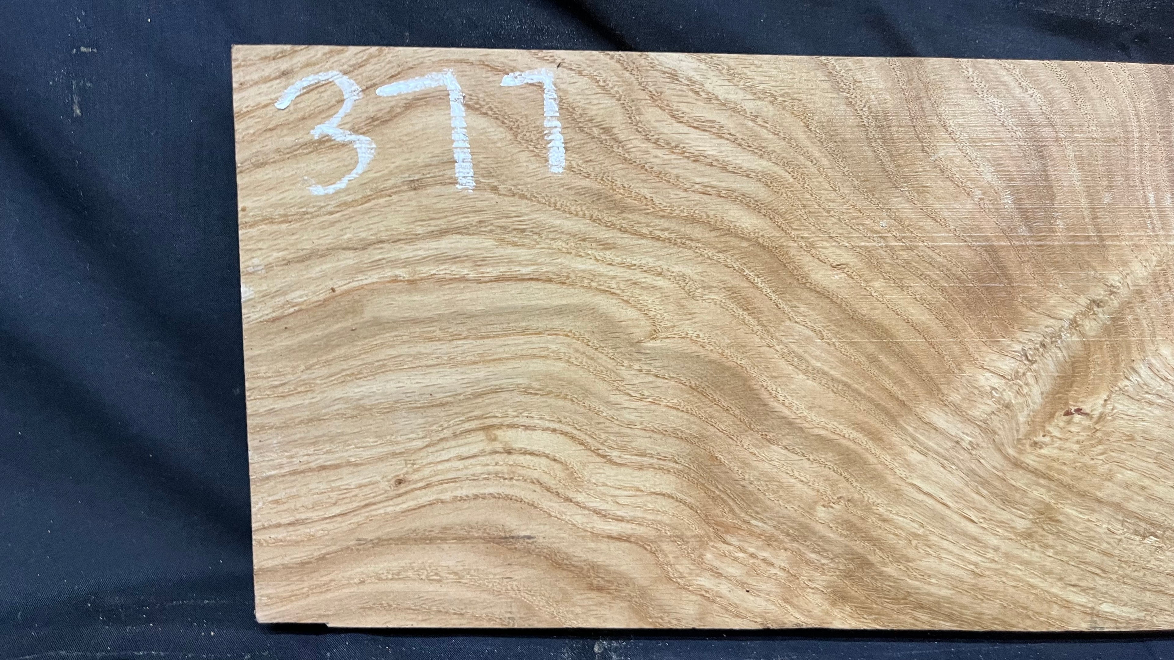 Oak mantle, floating shelf, board, slab, 465 L x 173 W x 39 D mm    (377)