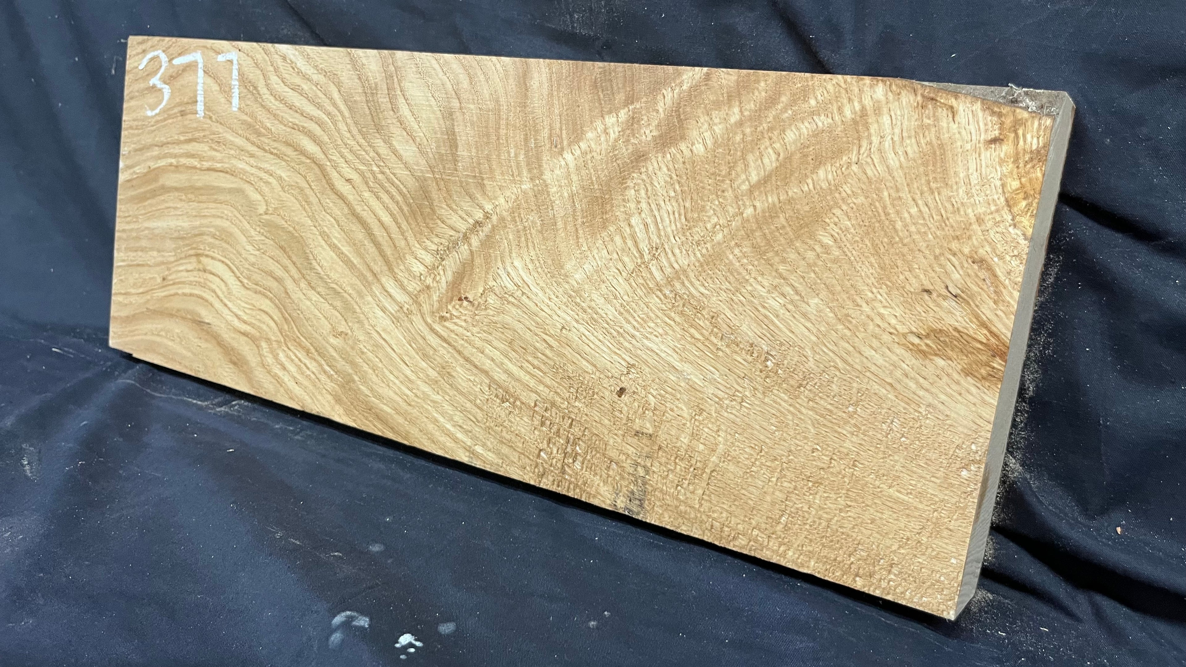 Oak mantle, floating shelf, board, slab, 465 L x 173 W x 39 D mm    (377)